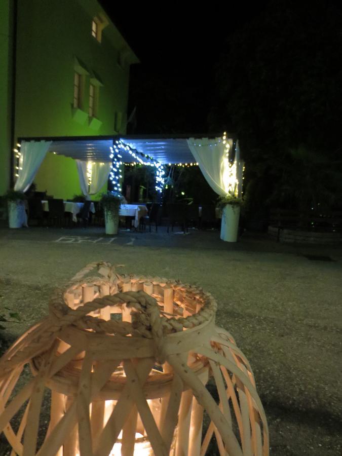Hotel Aurora Vallarsa Exterior photo